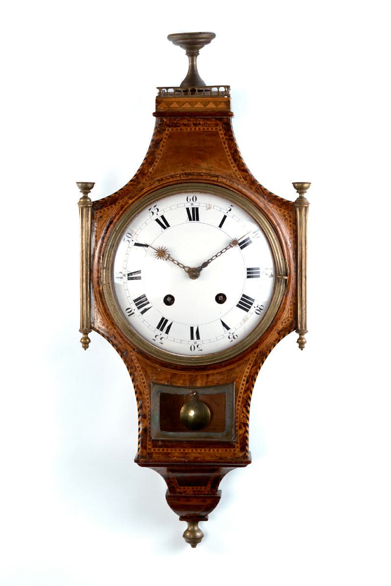 Neuchâtel clock in Directoire style, late 18th century (MIH IV-24)