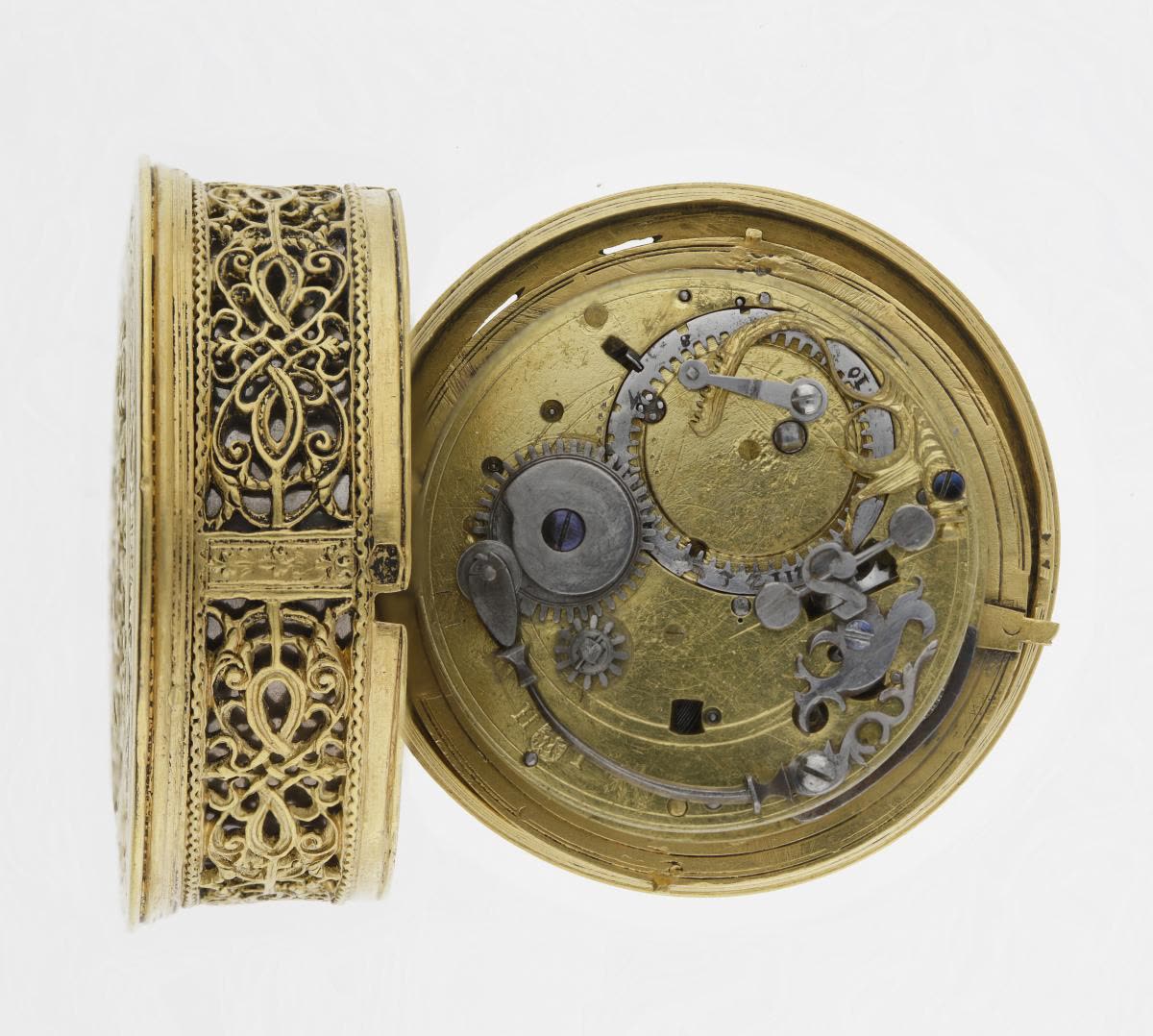 Drum-shaped striking watch with bell (MIH I-505)