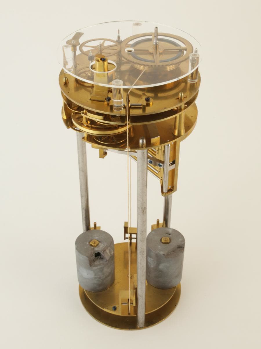 Marine clock no 12 (MIH IV-84)