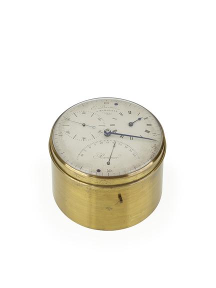 E. Barthet No. 10 — dial and canister
