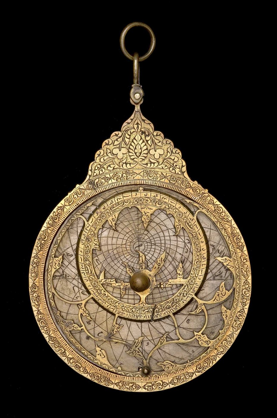 Front view of the astrolabe showing the mater, limb, and rete, with visible star pointers present on the rete.