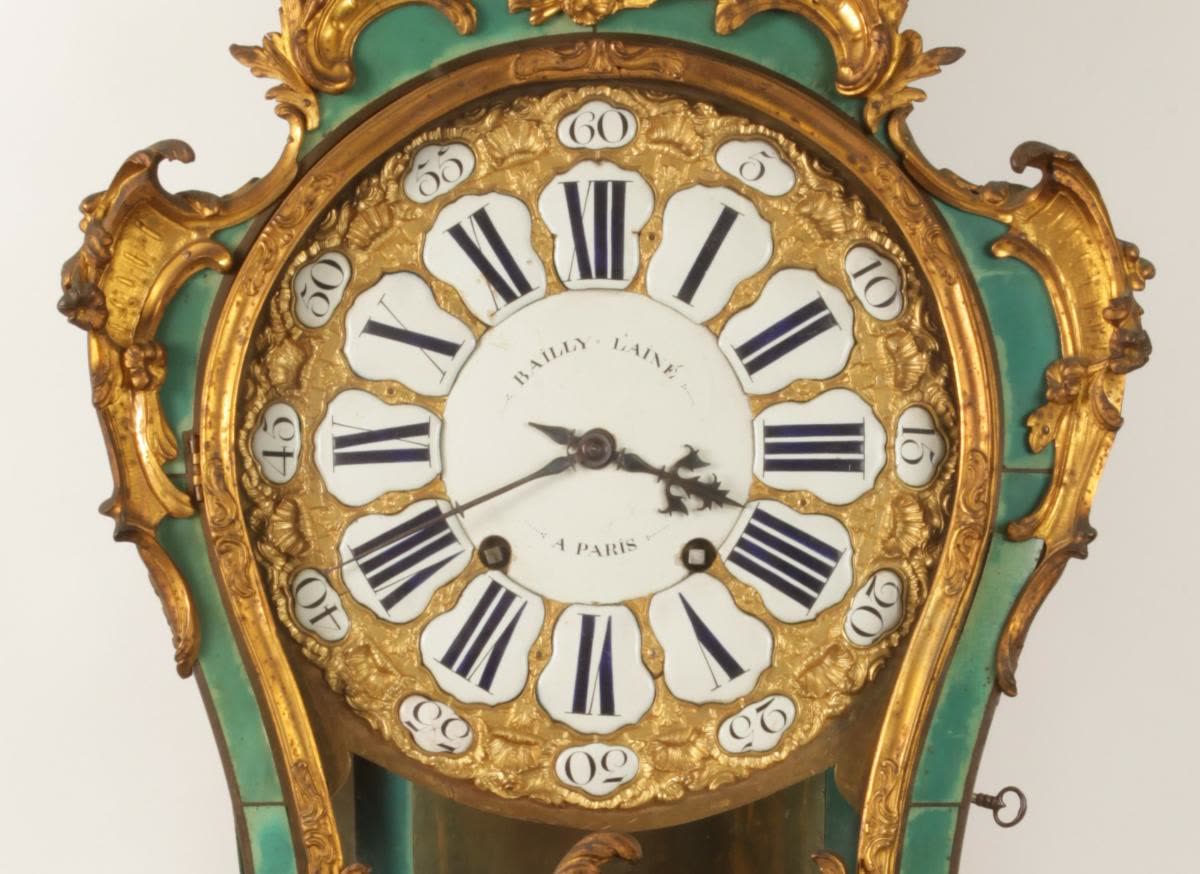 French Louis XV-style clock in green horn (MIH IV-957)
