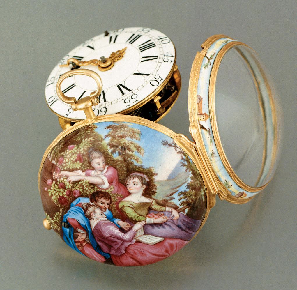 Round enamelled pocket watch (MIH I-1114)