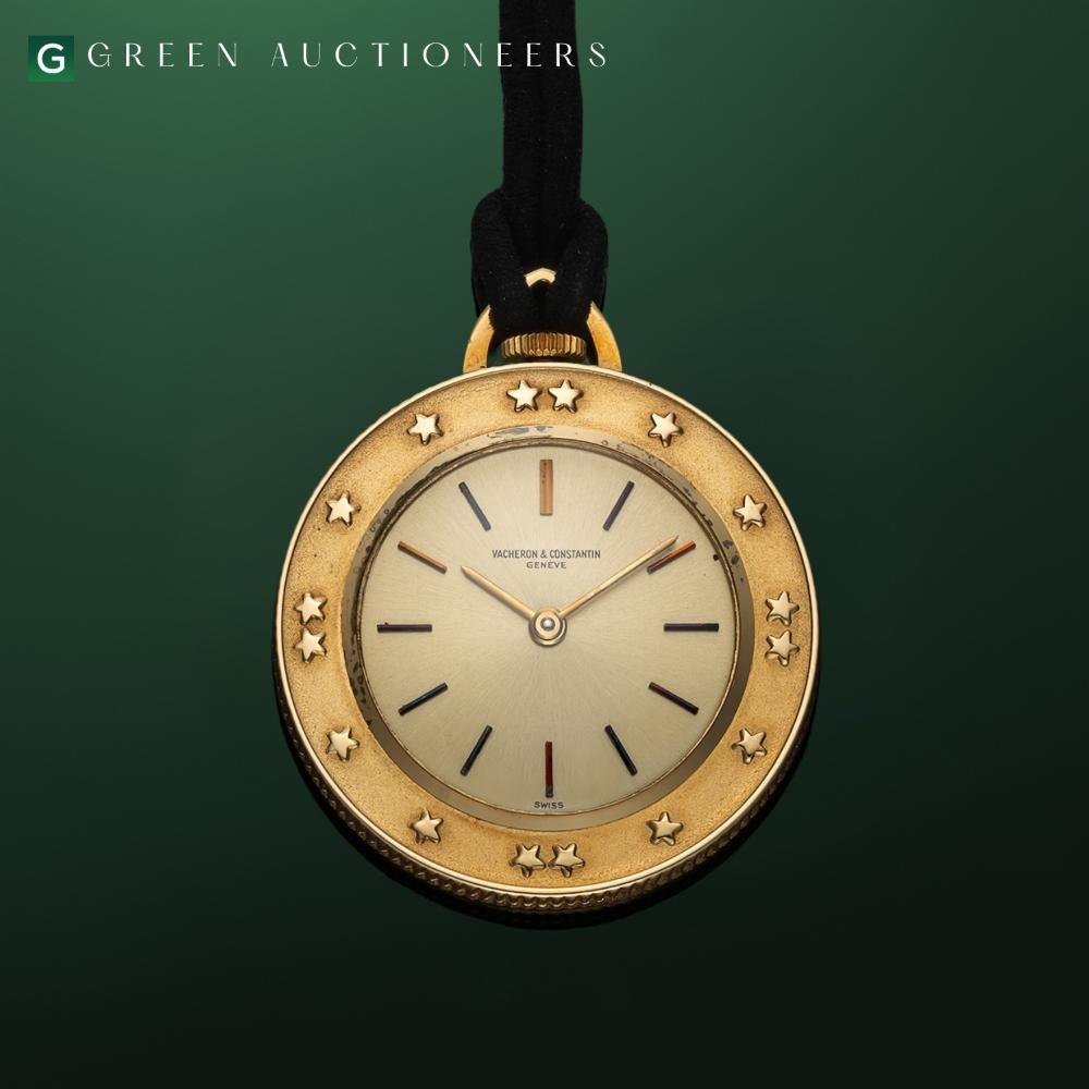 Dial and chased star bezel of the Vacheron Constantin reference 7945 coin watch