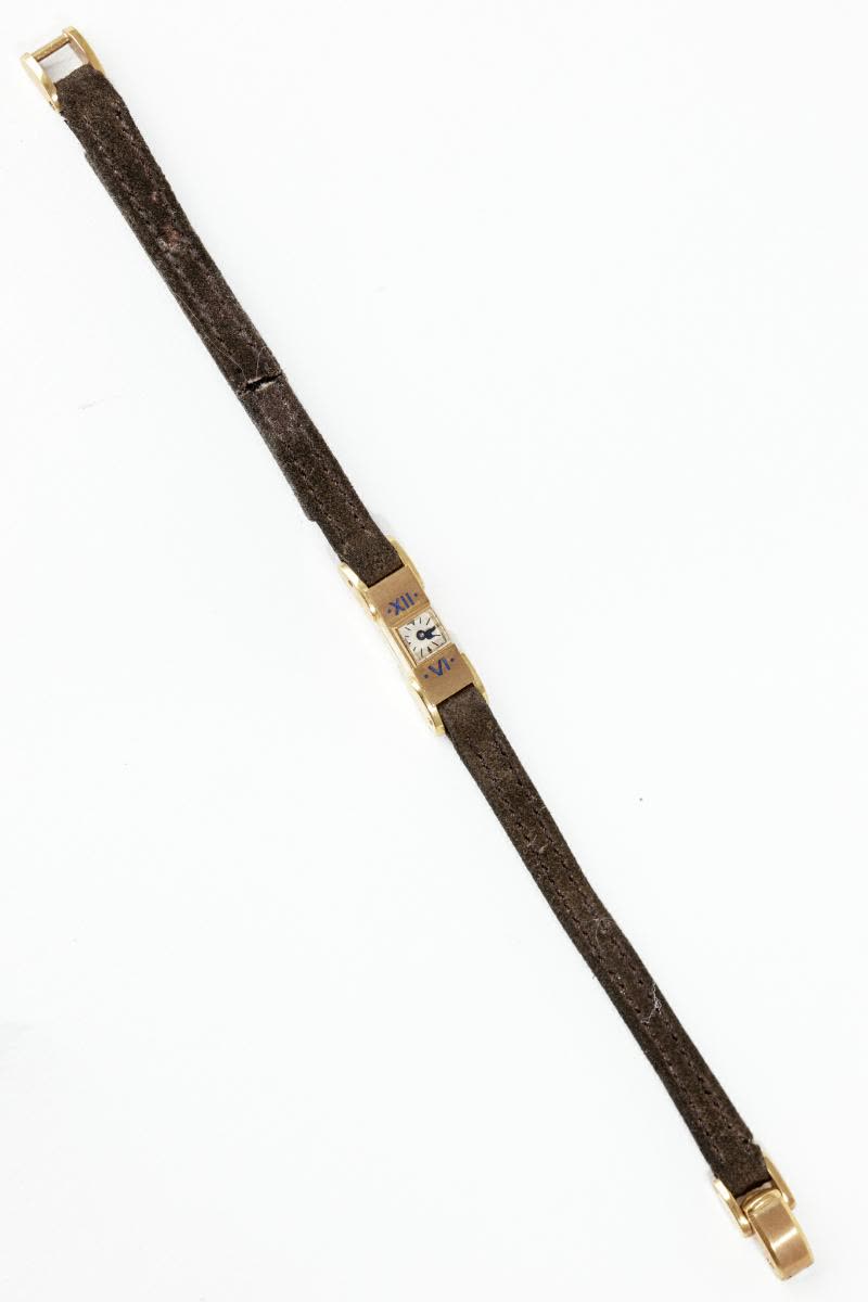Montre bracelet minuscule (MIH I-428)