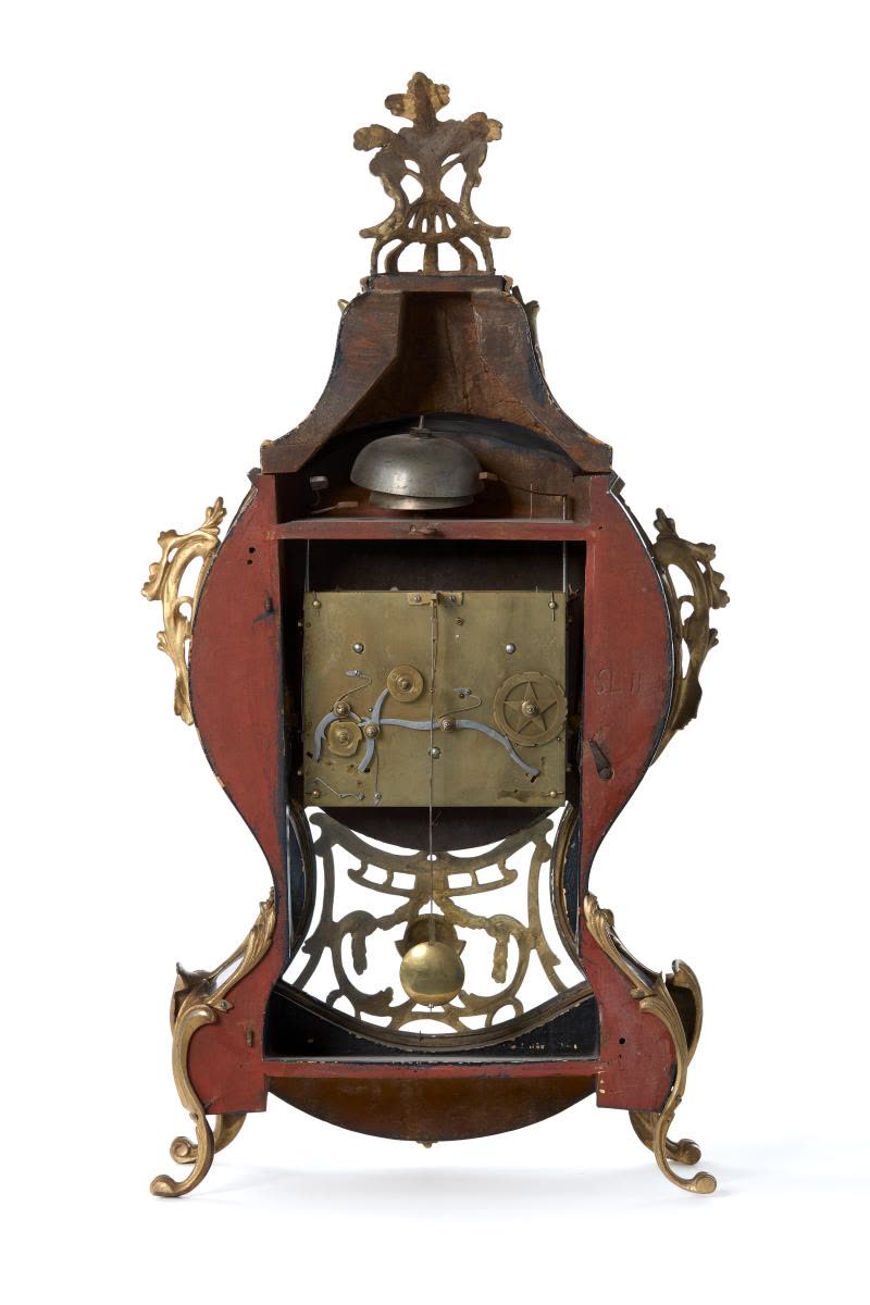 Neuchâtel pendulum clock in Louis XV–XVI style, known as “riche”, c.a (MIH IV-18)