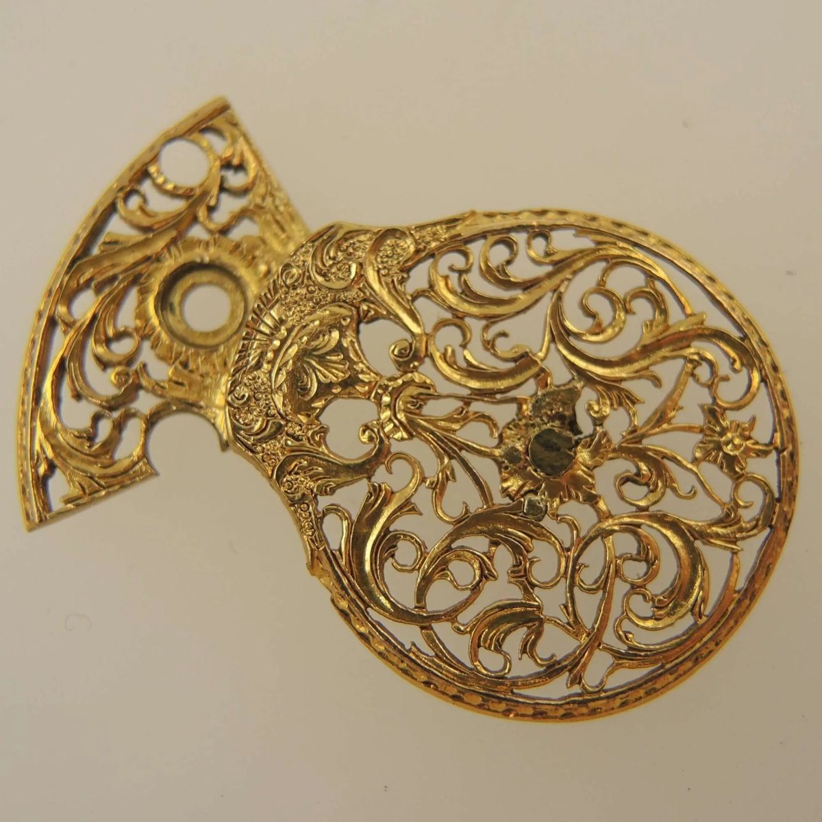 Top view of the pierced and engraved Georgian pocket watch balance cock