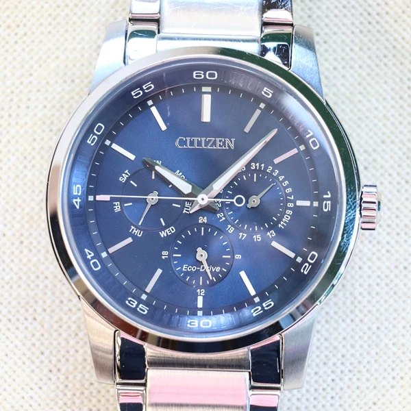Dial and case front of the Citizen Corso Eco-Drive calendar wristwatch Ref. BU2010-57L