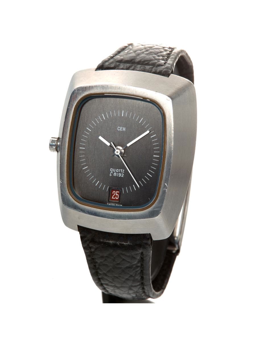 Montre bracelet à quartz, modèle Beta 21 (MIH VII-468)