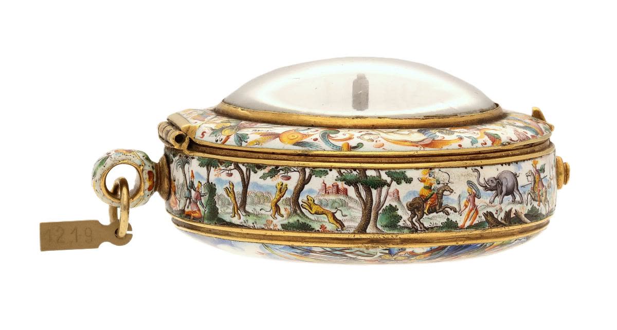 Montre ronde émaillée (MIH I-1219)