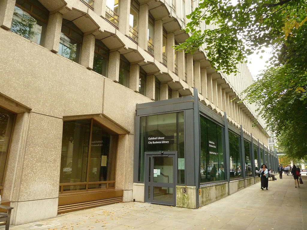Guildhall Library — lead image of the Wikipedia article “Guildhall Library”