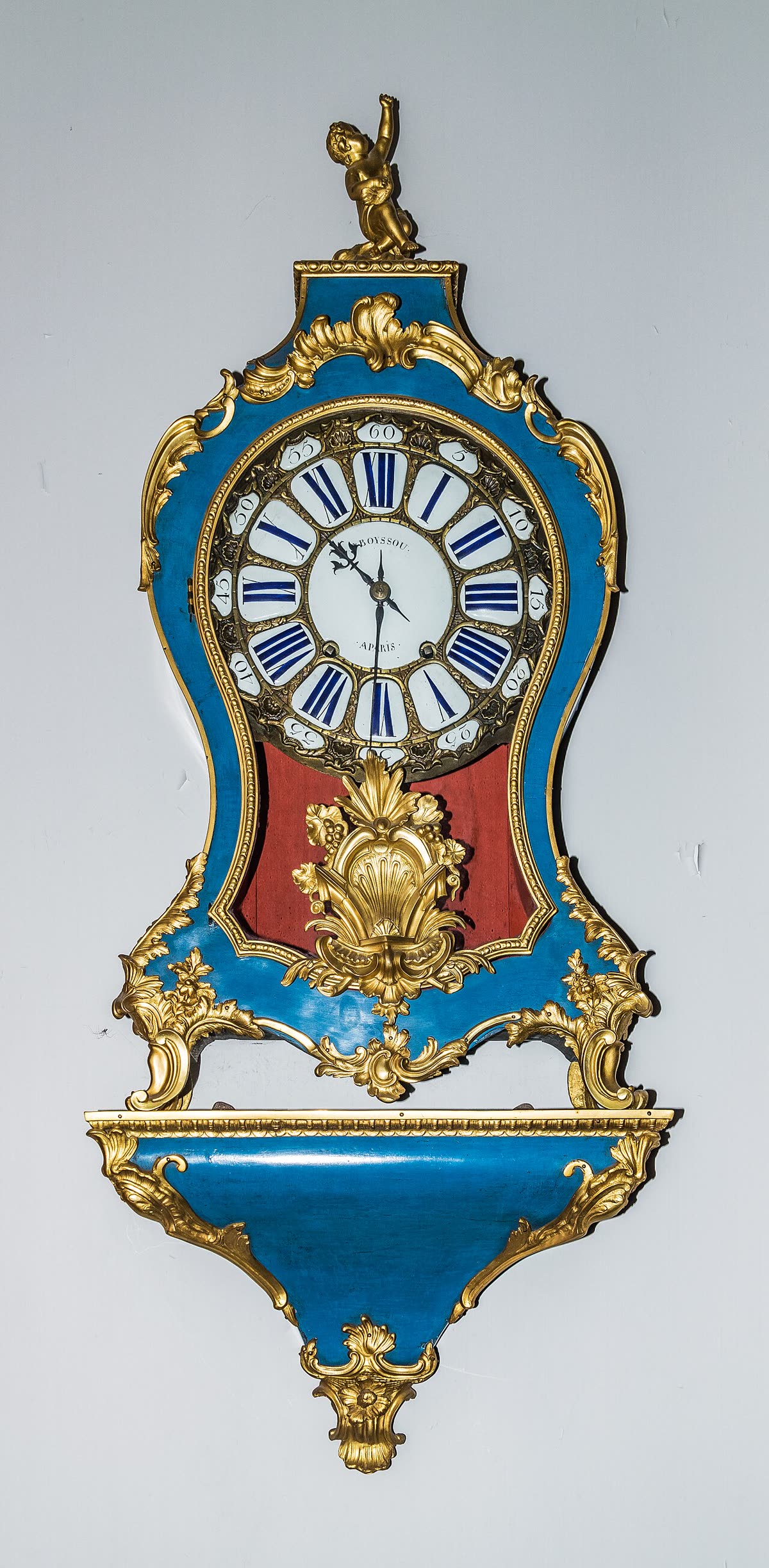 Wall clock in the Chambord Castle