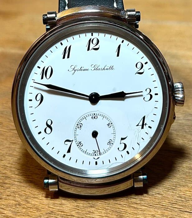 Dial and case view of the FHF Système Glashütte marriage wristwatch