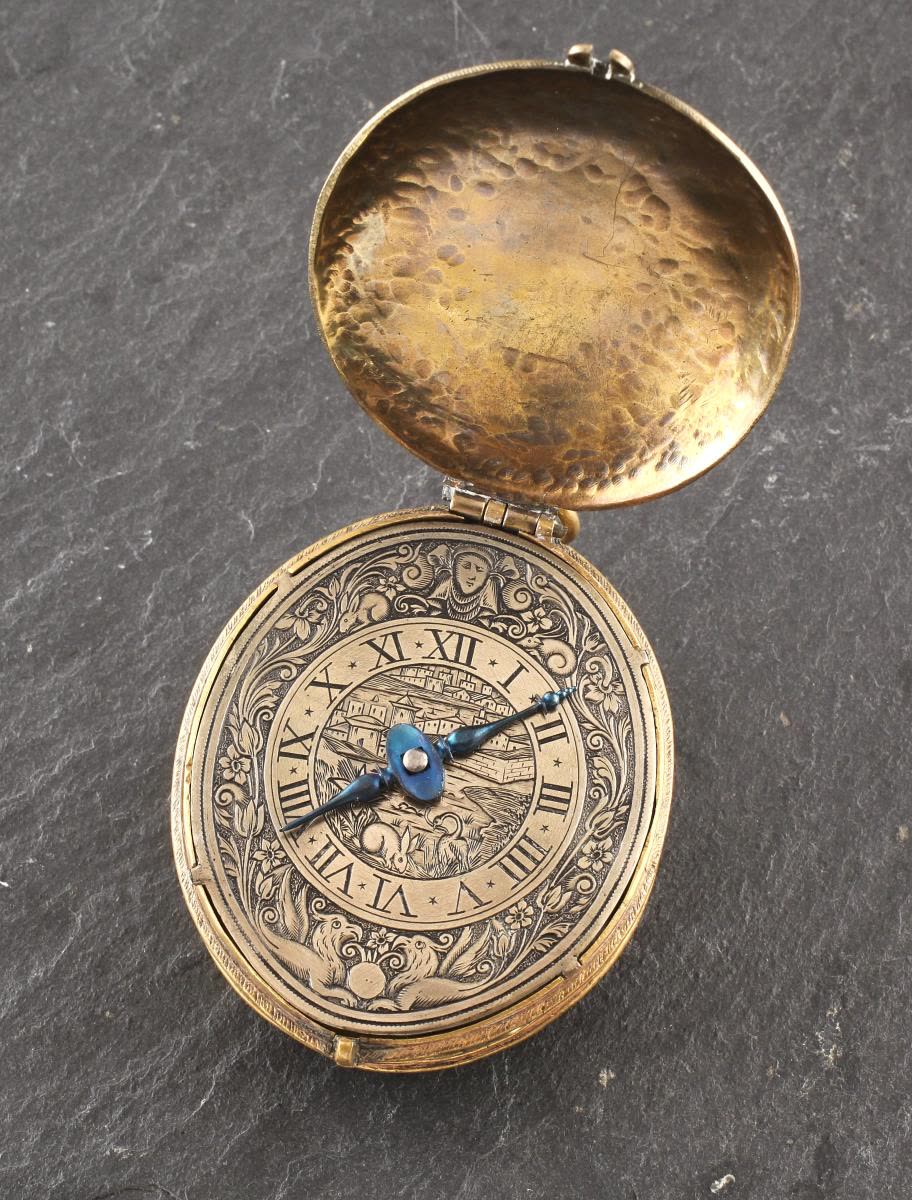 Oval pocket watch (MIH I-3)