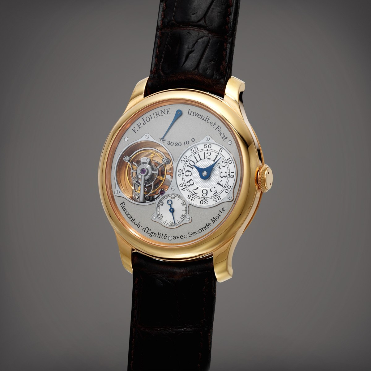 Front view of the F.P. Journe Tourbillon Souveraine d'Égalité avec Seconde Morte in 18k pink gold.