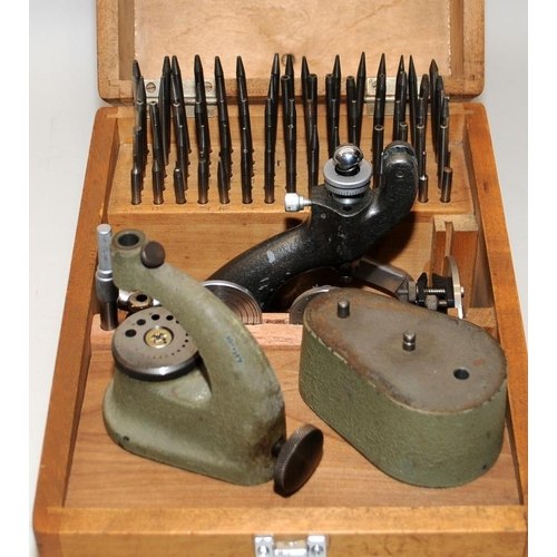 Favourite watchmakers combined jewelling and staking set in fitted wooden box