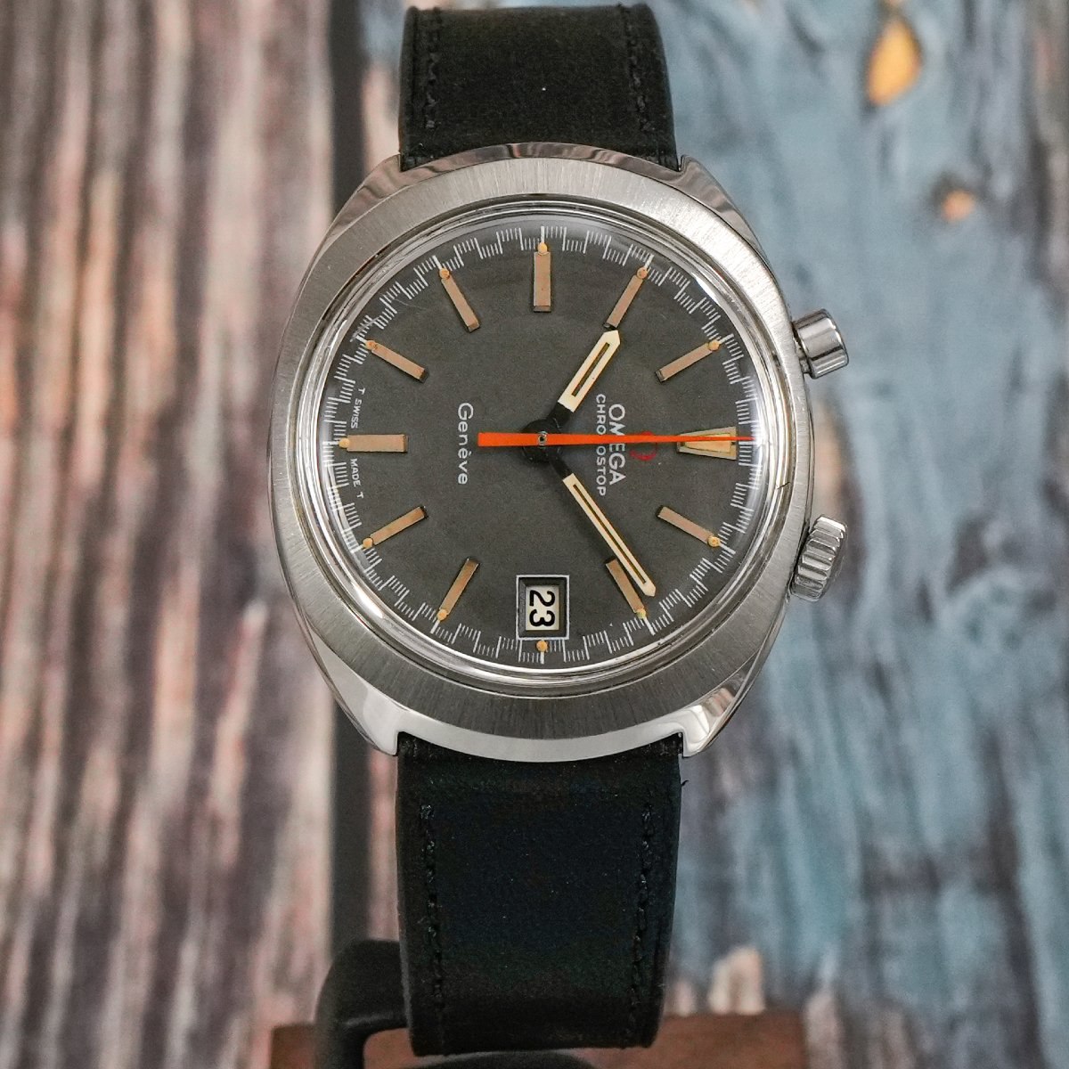 Front view of the Omega Chronostop Genève Ref. 146010 with 90-degree offset dial and orange chronograph hand