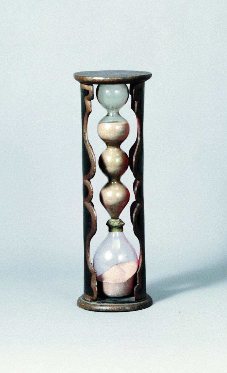 Five-phial hourglass (MIH V-28)
