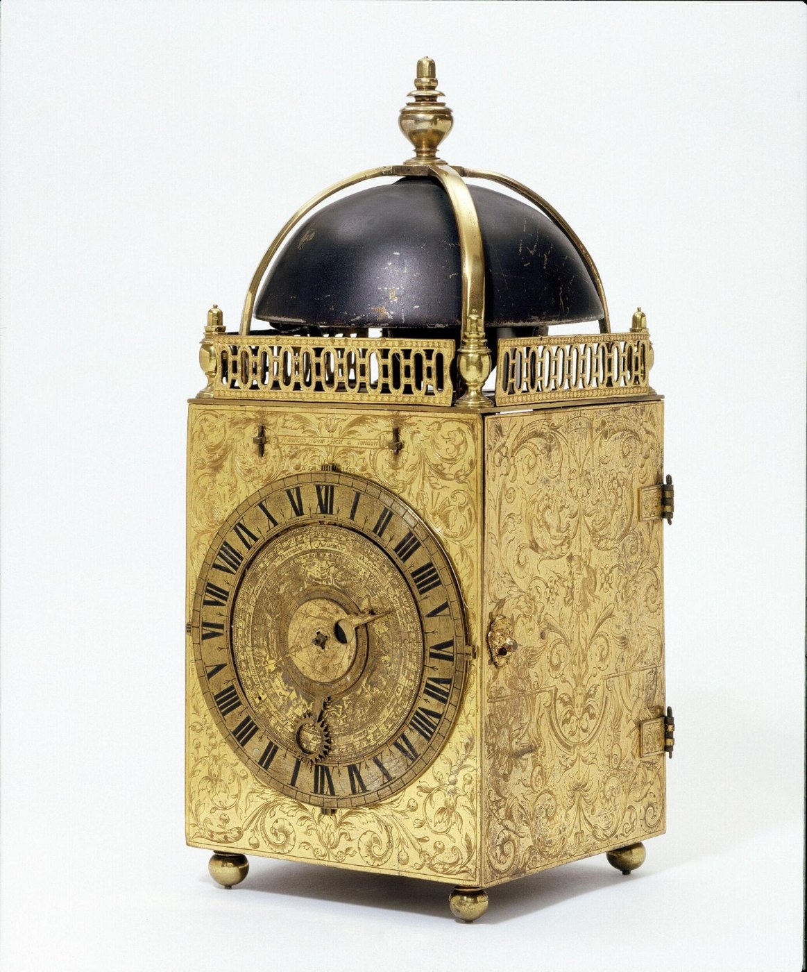 Astronomical clock by Francis Nowe, 1588, with late 17th-century movement and later astronomical dial.