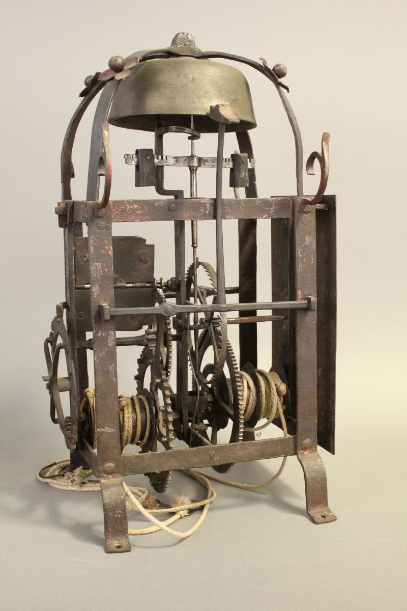 Clock with painted dial (MIH IV-384)