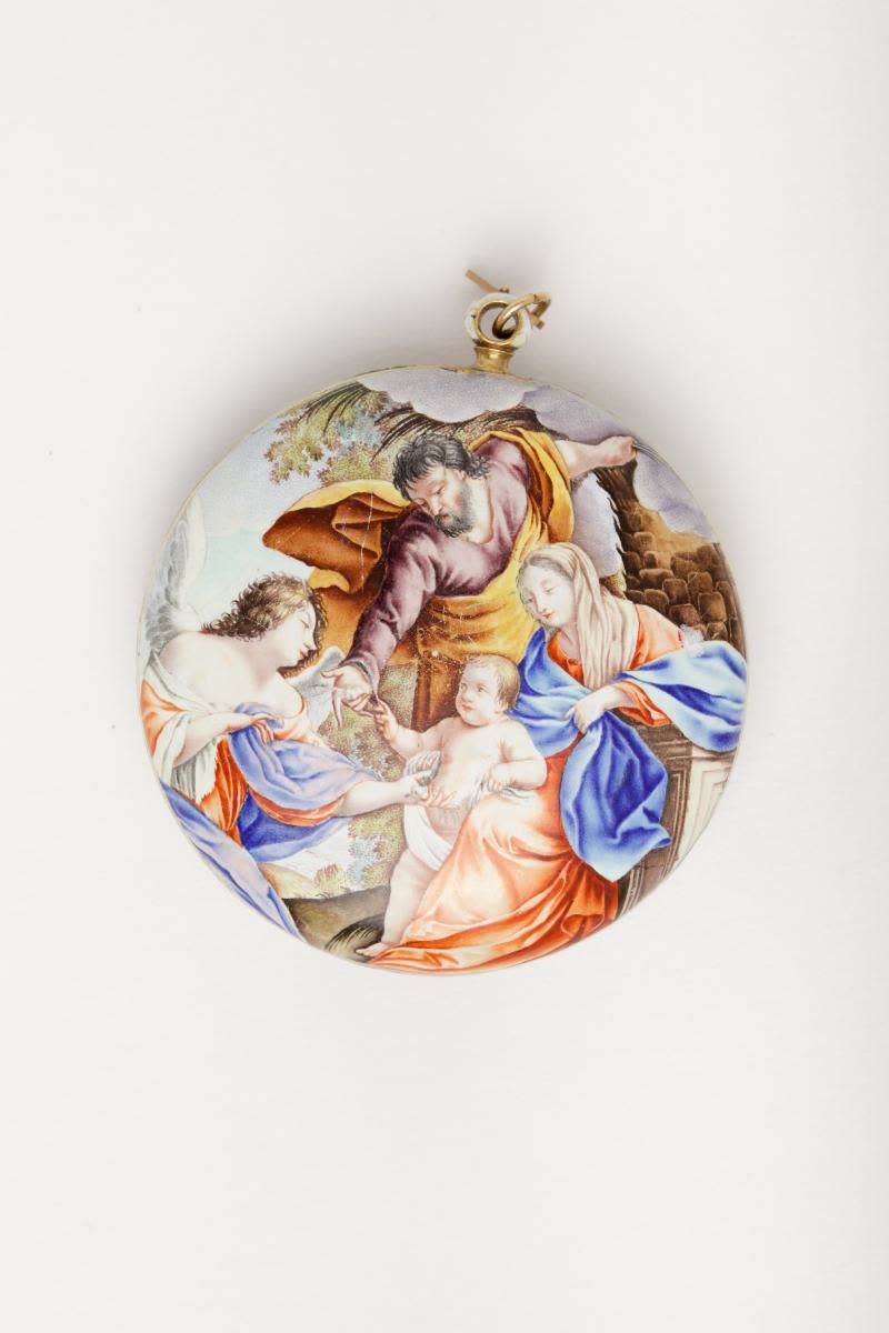 Round enamelled watch (MIH I-551)