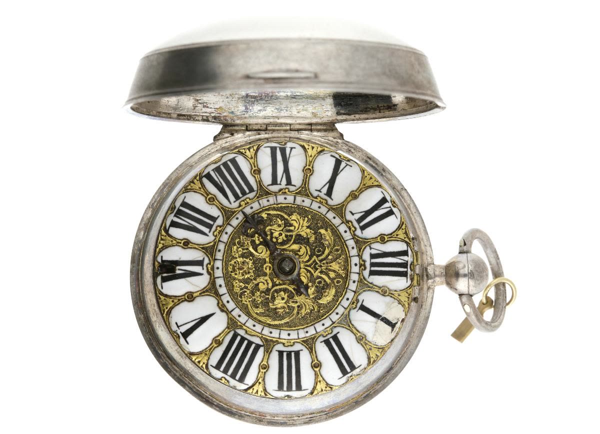 "Onion" watch (MIH I-39)