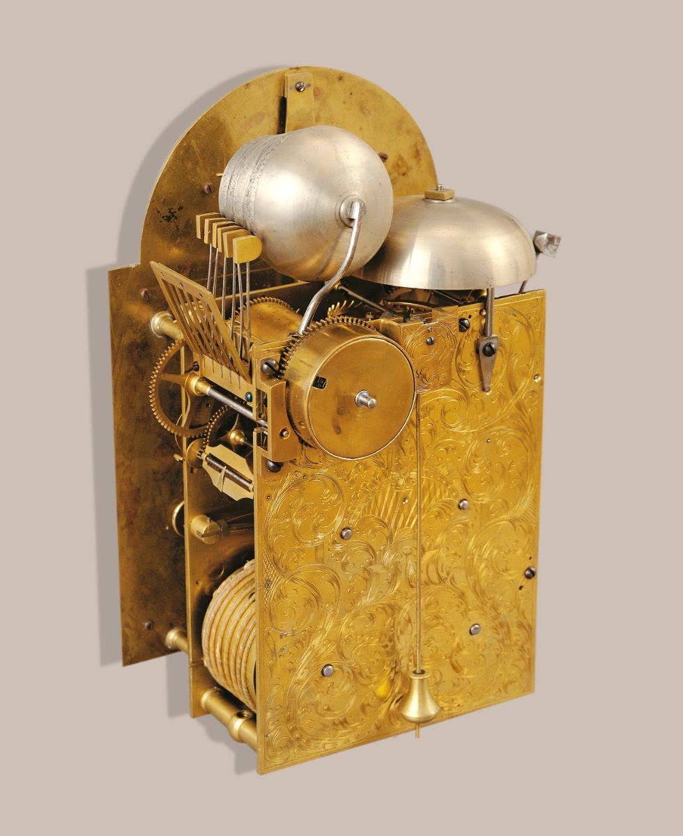Clock of the “Bracket clock” type (MIH IV-388)